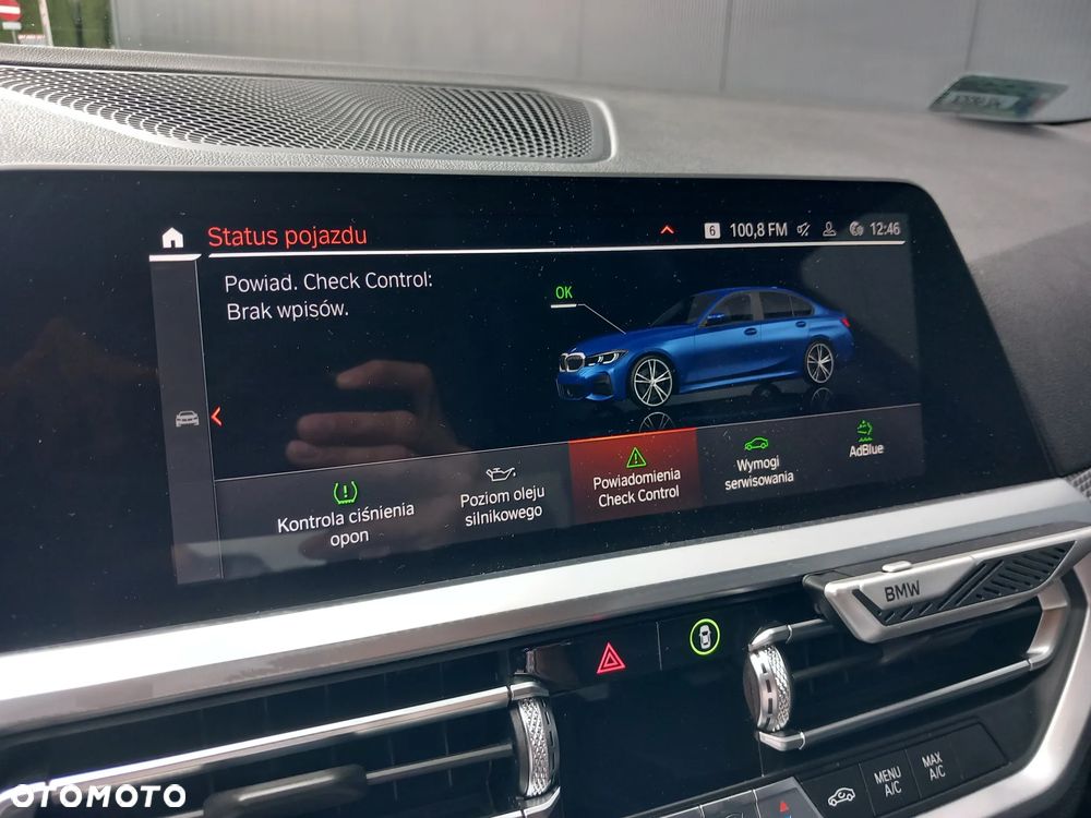 BMW Seria 3 318d M Sport Shadow - 11