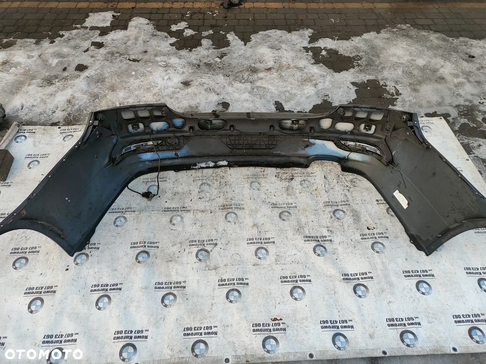 BMW E60 Zderzak tylny tył Black Sapphire Metallic 475 - 11