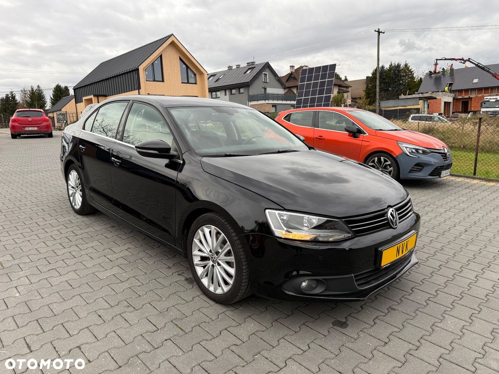 Volkswagen Jetta 1.4 TSI DSG Comfortline - 3
