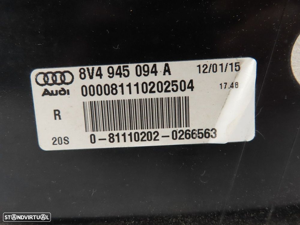 Farolim da mala em LED Direito Seminovo/ Original AUDI A3 (8V1, 8VK)/AUDI A3 Spo... - 4