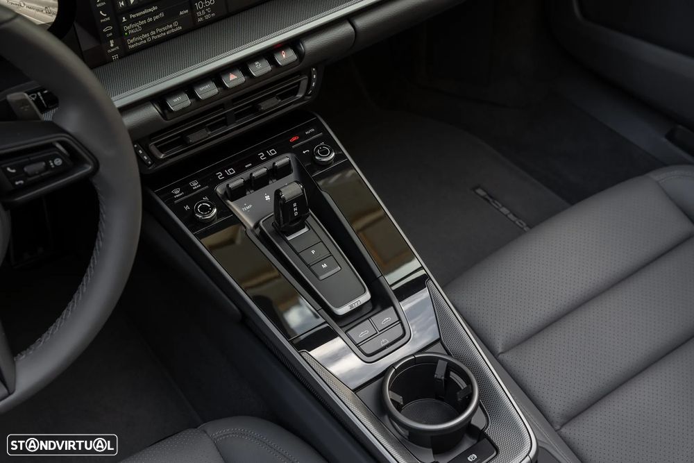 Porsche 911 (992) Carrera S PDK - 21