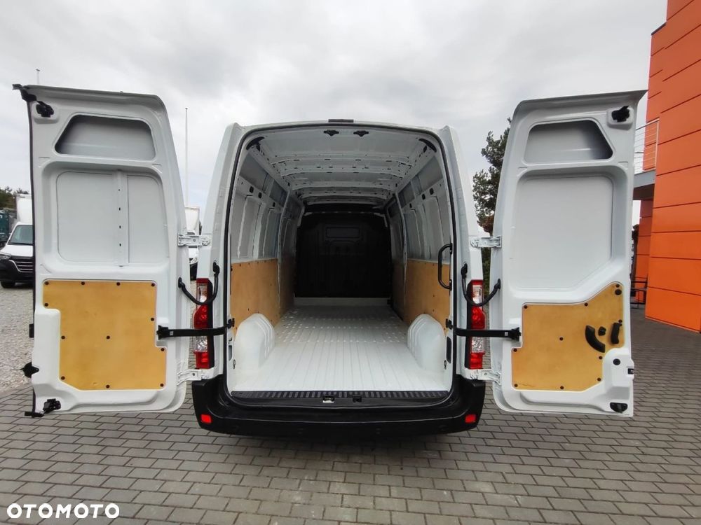 Renault Master - 15
