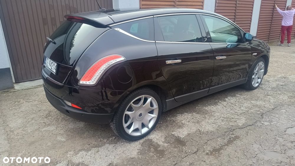 Lancia Delta 1.8 Di TurboJet 16v Automatik Platinum - 2