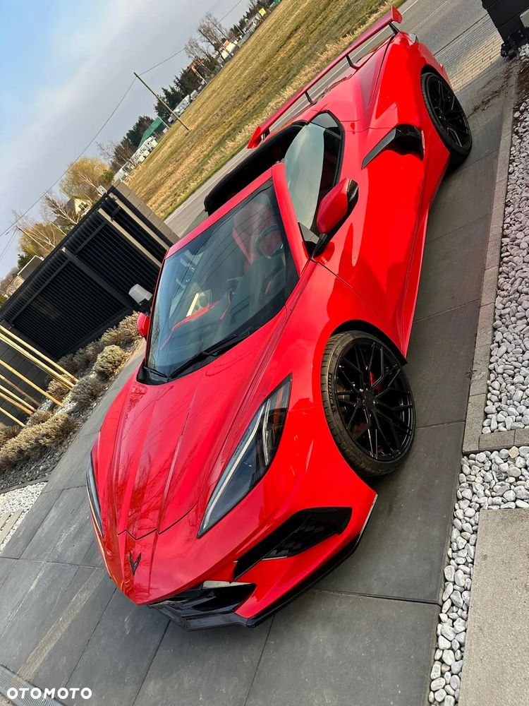 Chevrolet Corvette - 10