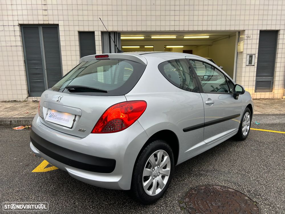 Peugeot 207 VAN 1.4 HDI AC - 30