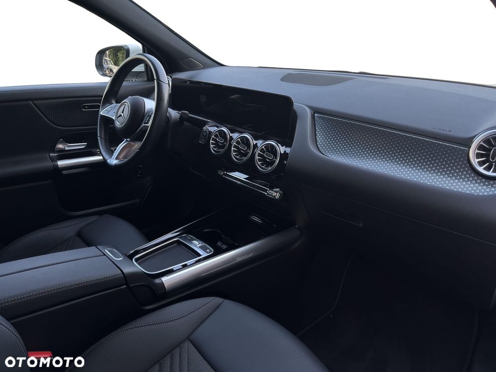 Mercedes-Benz EQA 250+ 70.5kWh Progressive - 33