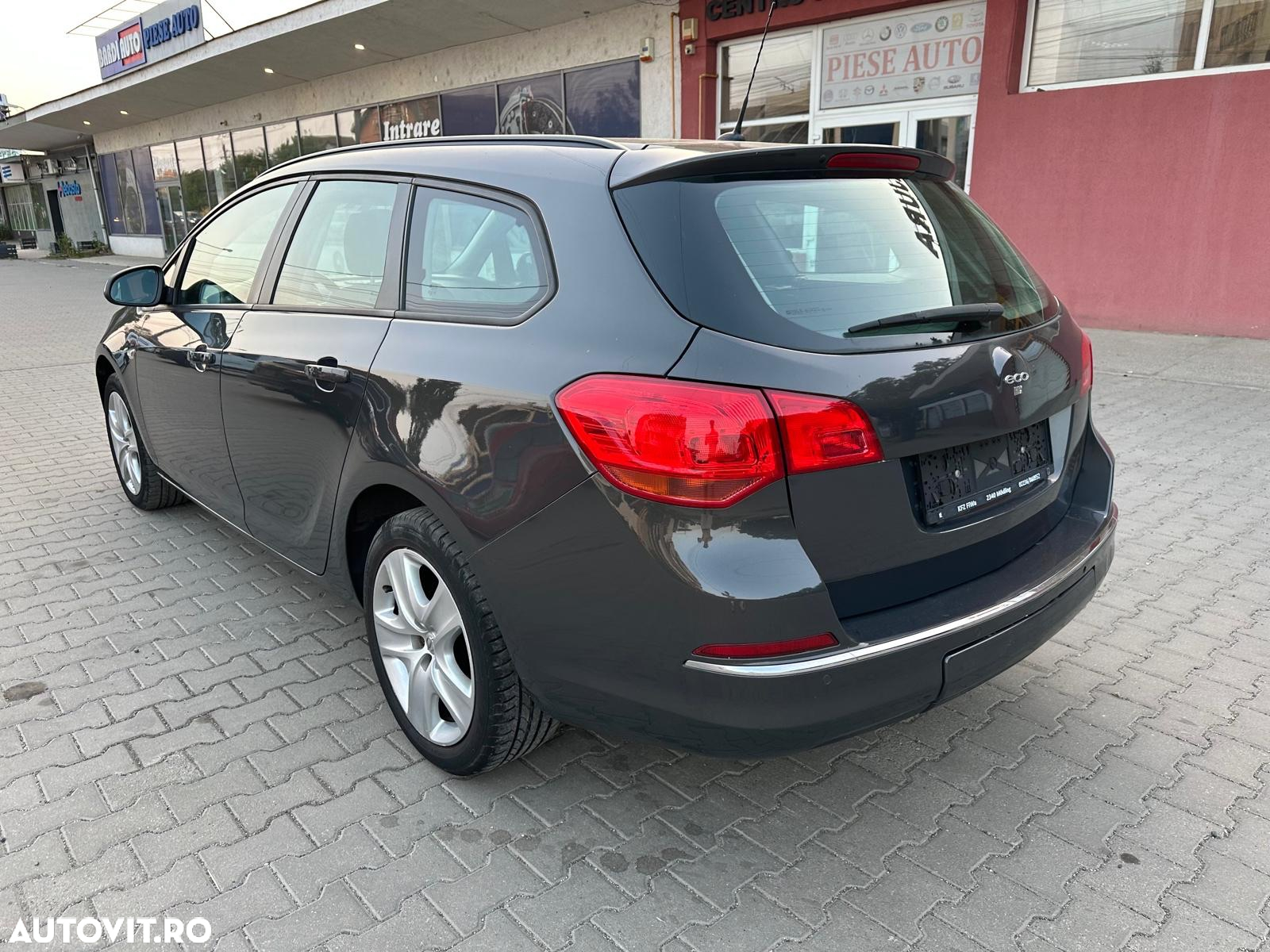 Opel Astra 1.4 Sports Tourer ecoFLEX Design Edition - 3