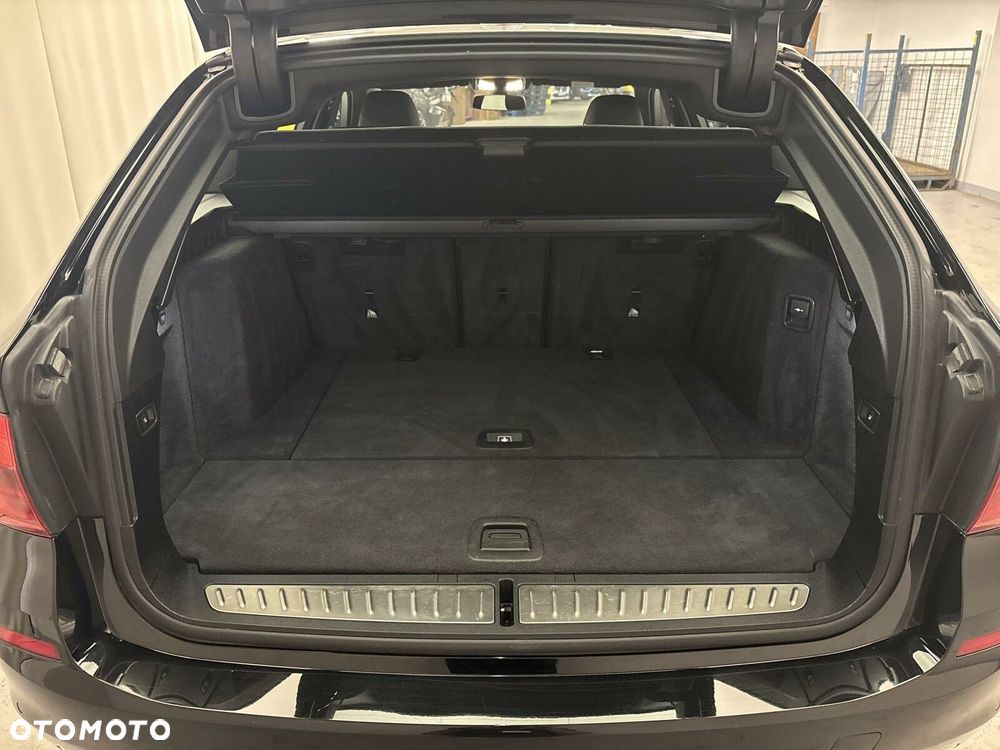 BMW Seria 5 518d Advantage - 19