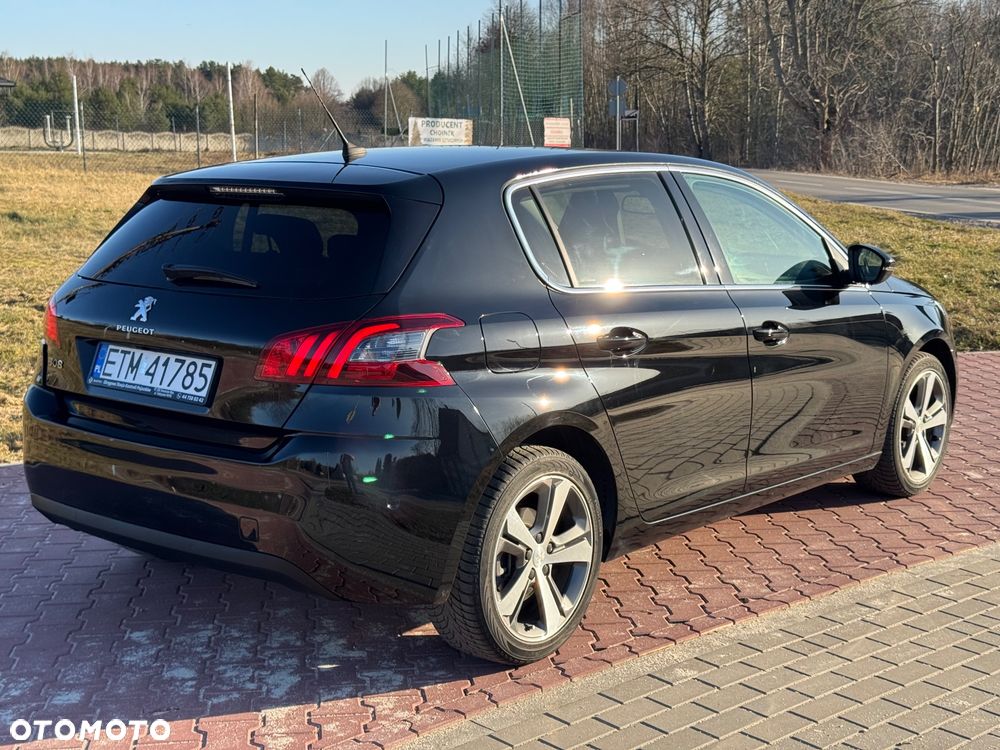 Peugeot 308 - 11