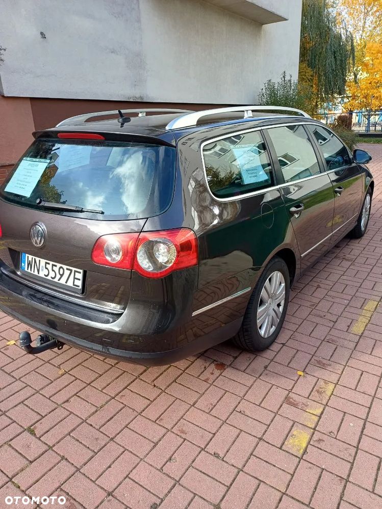Volkswagen Passat 2.0 TDI DPF Highline - 5