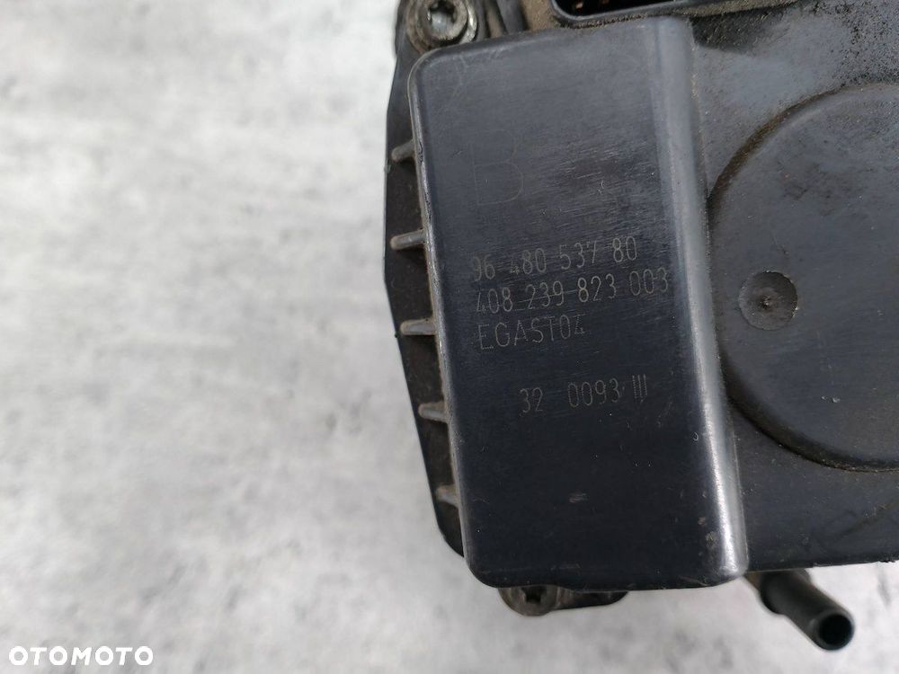 PRZEPUSTNICA PEUGEOT 307 9648053780  2.0 16V - 2