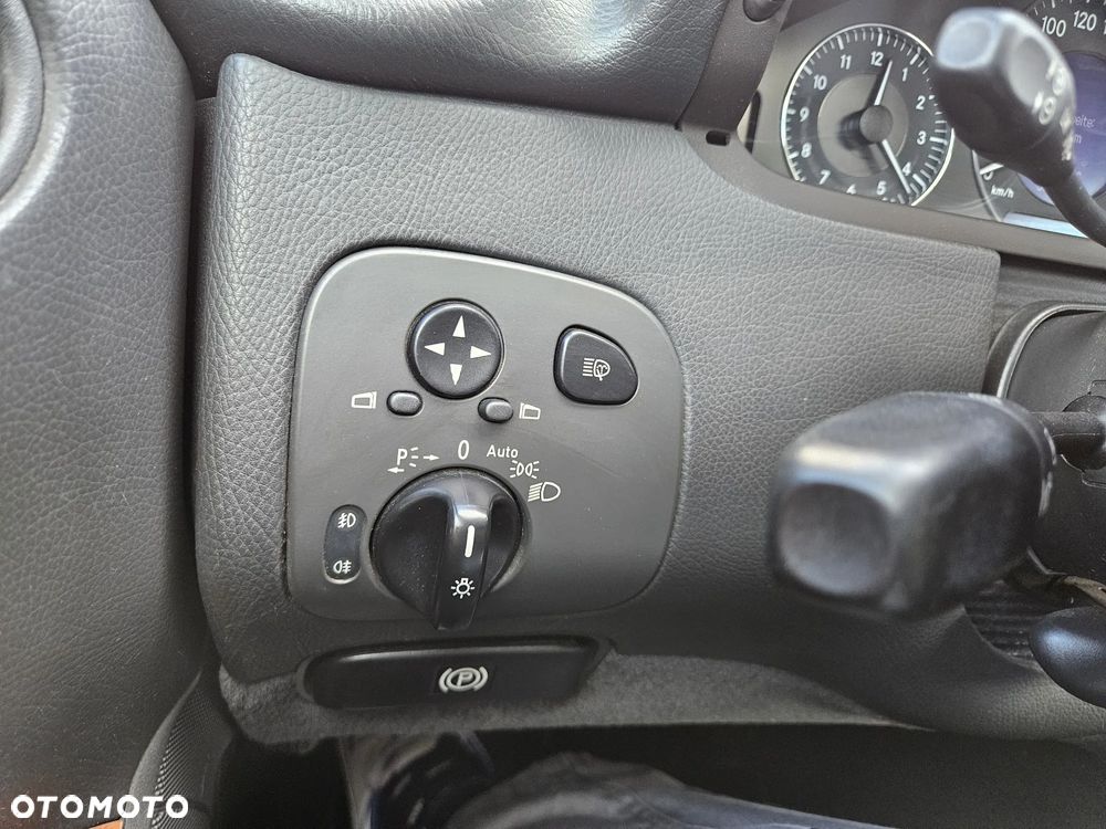 Mercedes-Benz CLK 200 Kompressor Avantgarde - 11