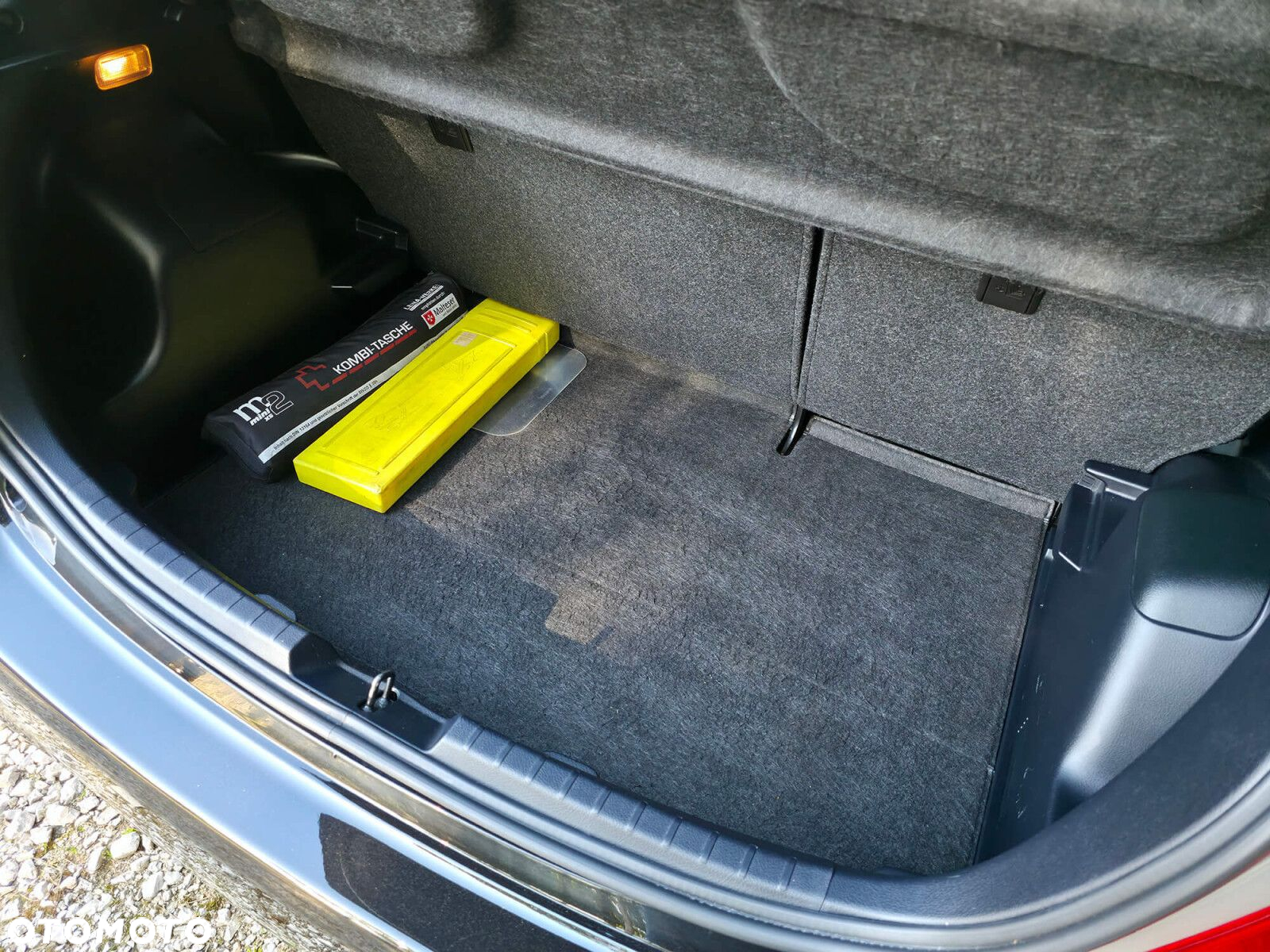 Toyota Yaris - 16