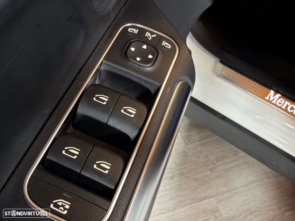 Mercedes-Benz GLA 250 e AMG Line - 10