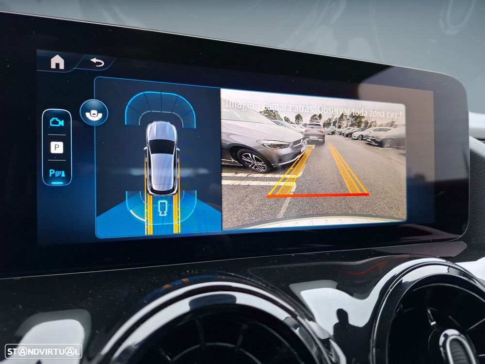 Mercedes-Benz GLA 180 d - 25