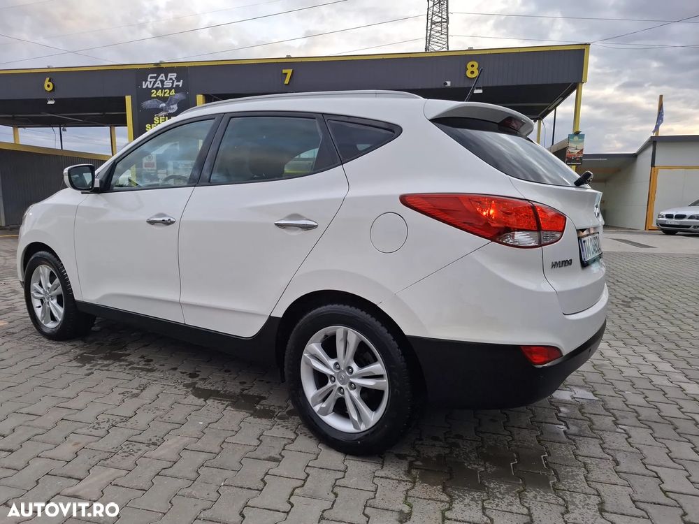 Hyundai ix35 2.0 CRDI Low 2WD GL Classic - 4