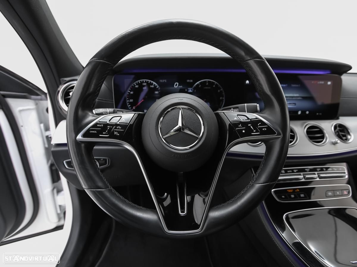 Mercedes-Benz E 300 de Avantgarde 4Matic - 18