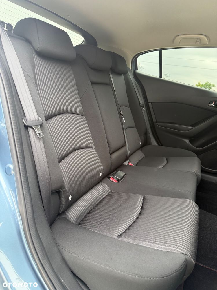 Mazda 3 SKYACTIV-G 120 NAKAMA - 26