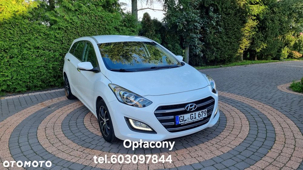Hyundai i30 Fastback 1.6 CRDI Premium - 29