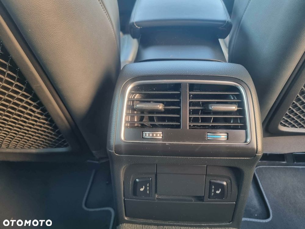 Audi A4 Avant 2.0 TDI DPF S line Sportpaket - 18