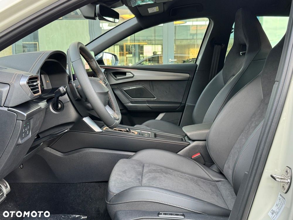Cupra Leon Sportstourer 2.0 TSI 4Drive VZ DSG - 21