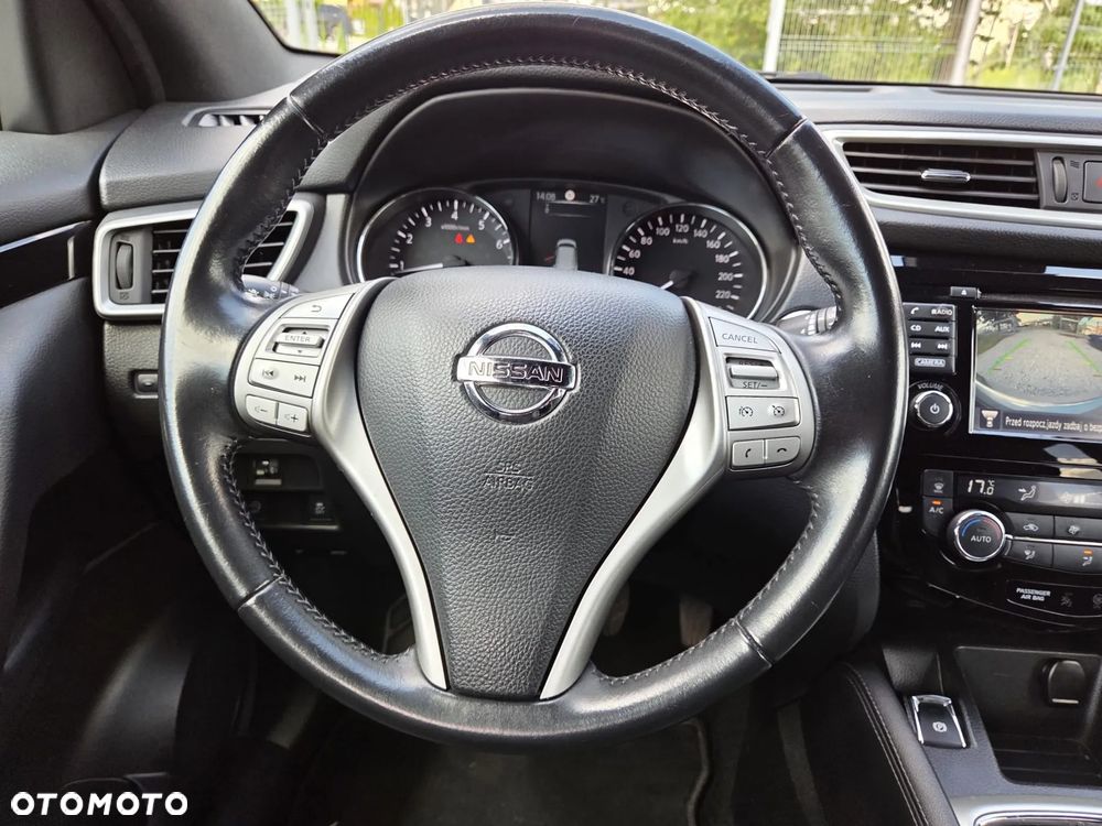 Nissan Qashqai 1.6 DIG-T N-Vision - 28
