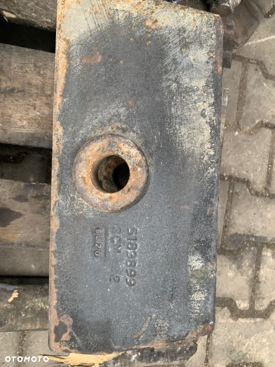 47123848 Wsparcie balastu, obciążnik New Holland 5183899 - 2