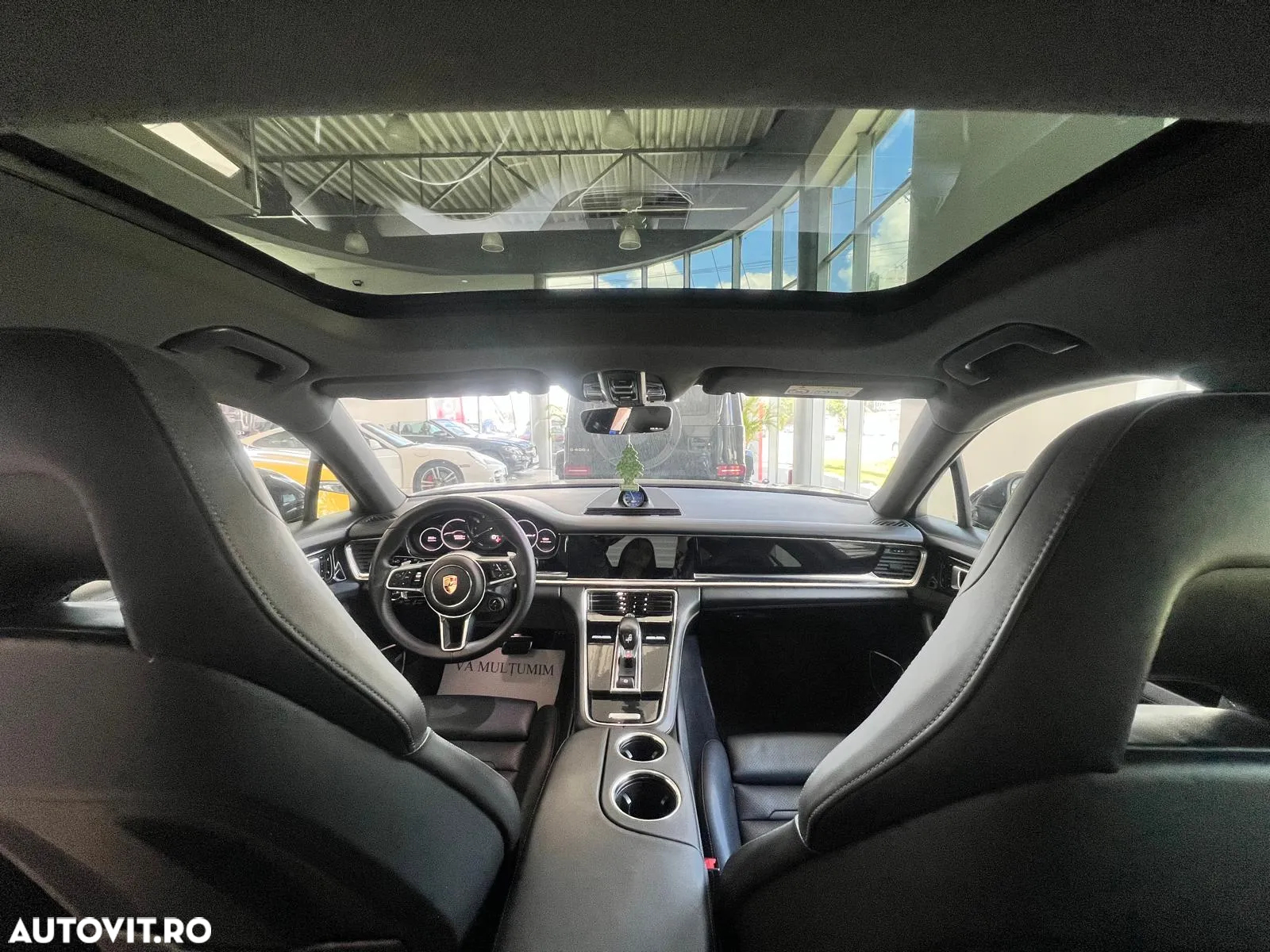 Porsche Panamera - 23