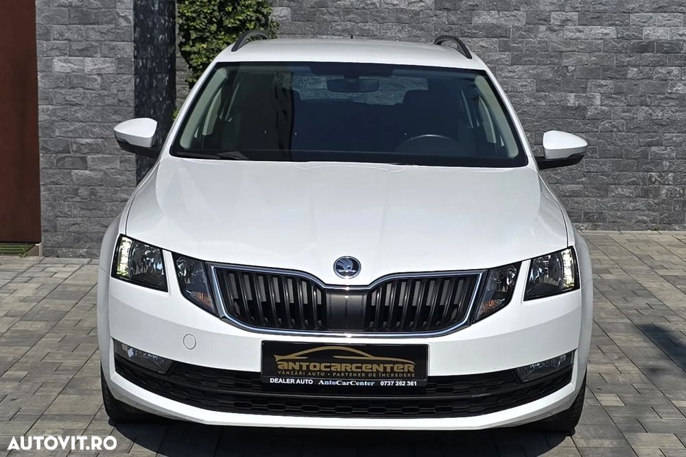 Skoda Octavia 2.0 TDI Ambition - 31