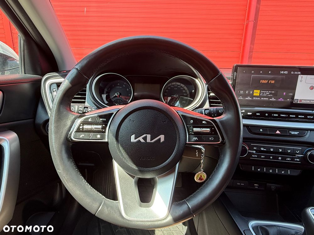 Kia Ceed - 17