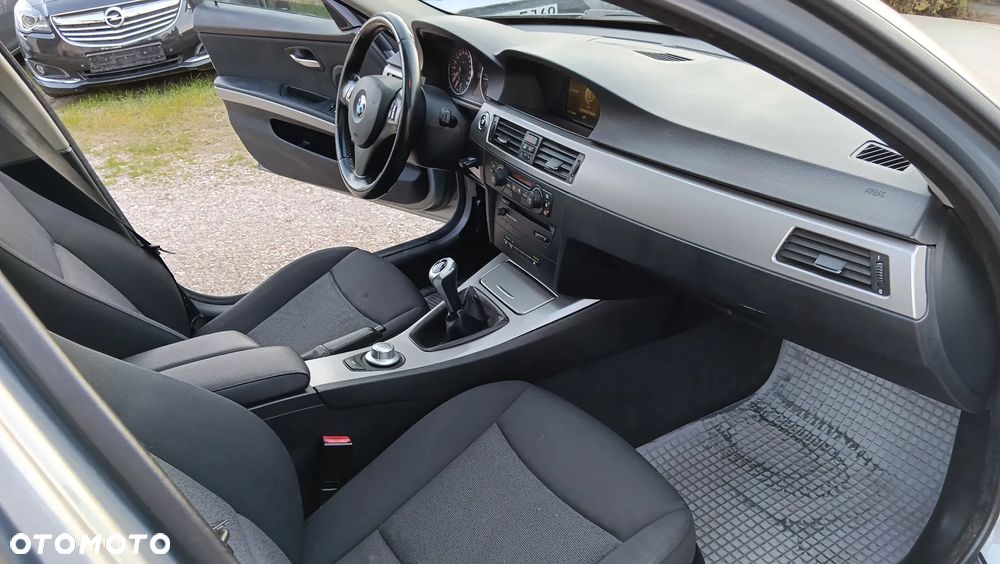 BMW Seria 3 - 8