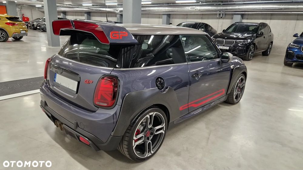 MINI John Cooper Works - 4
