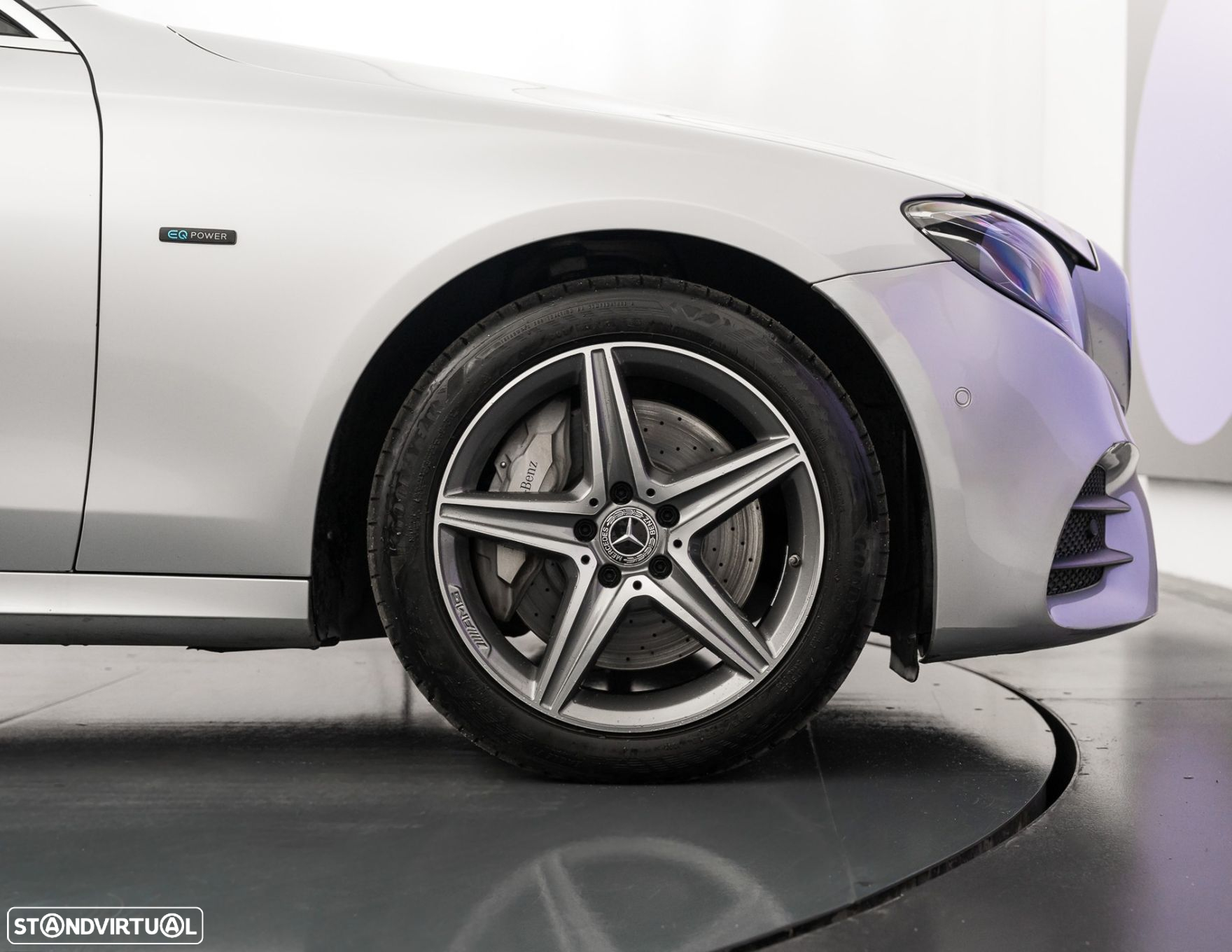 Mercedes-Benz E 300 de AMG Line - 11