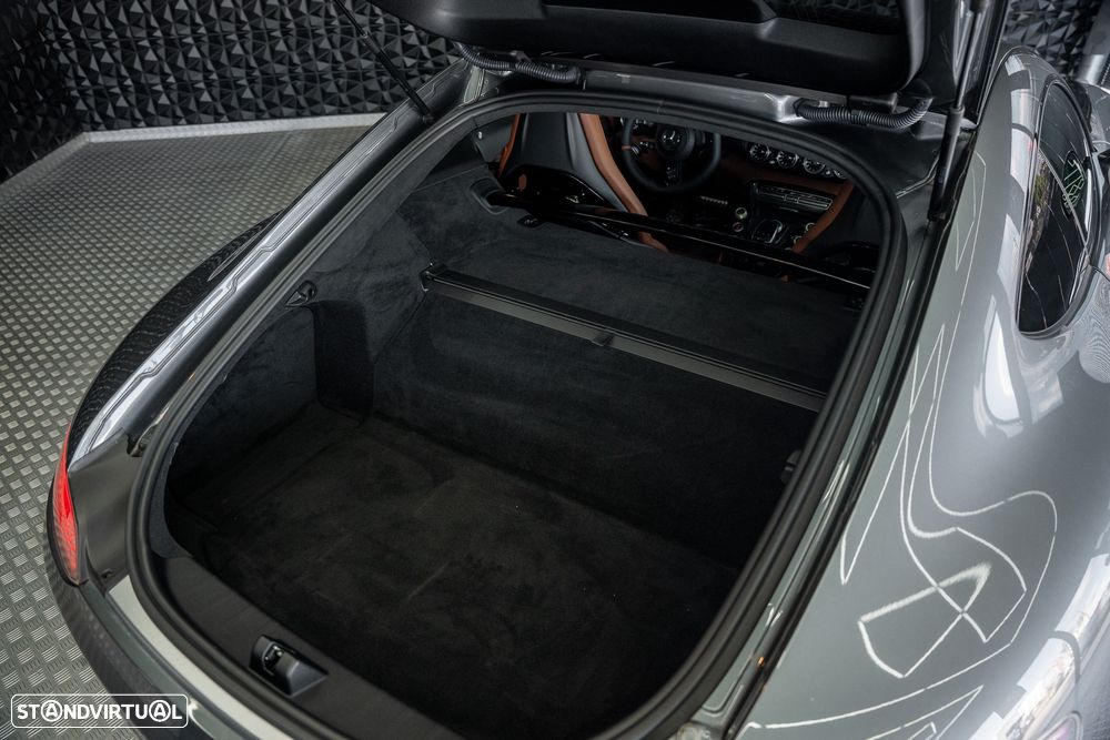 Mercedes-Benz AMG GT - 24