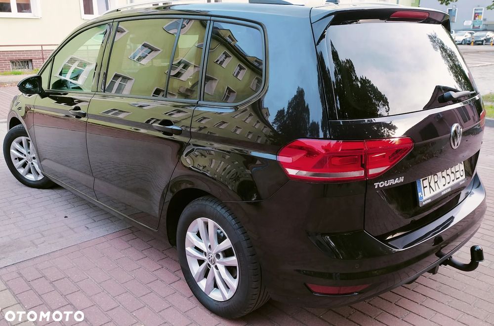 Volkswagen Touran - 6