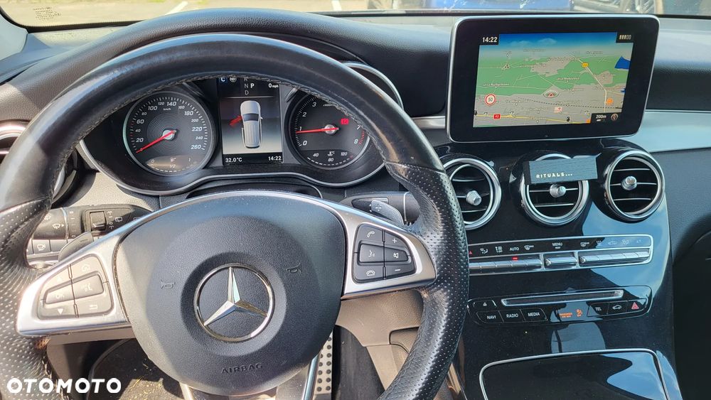 Mercedes-Benz GLC 250 4Matic 9G-TRONIC - 12