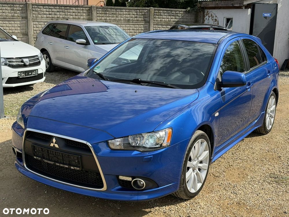 Mitsubishi Lancer - 2