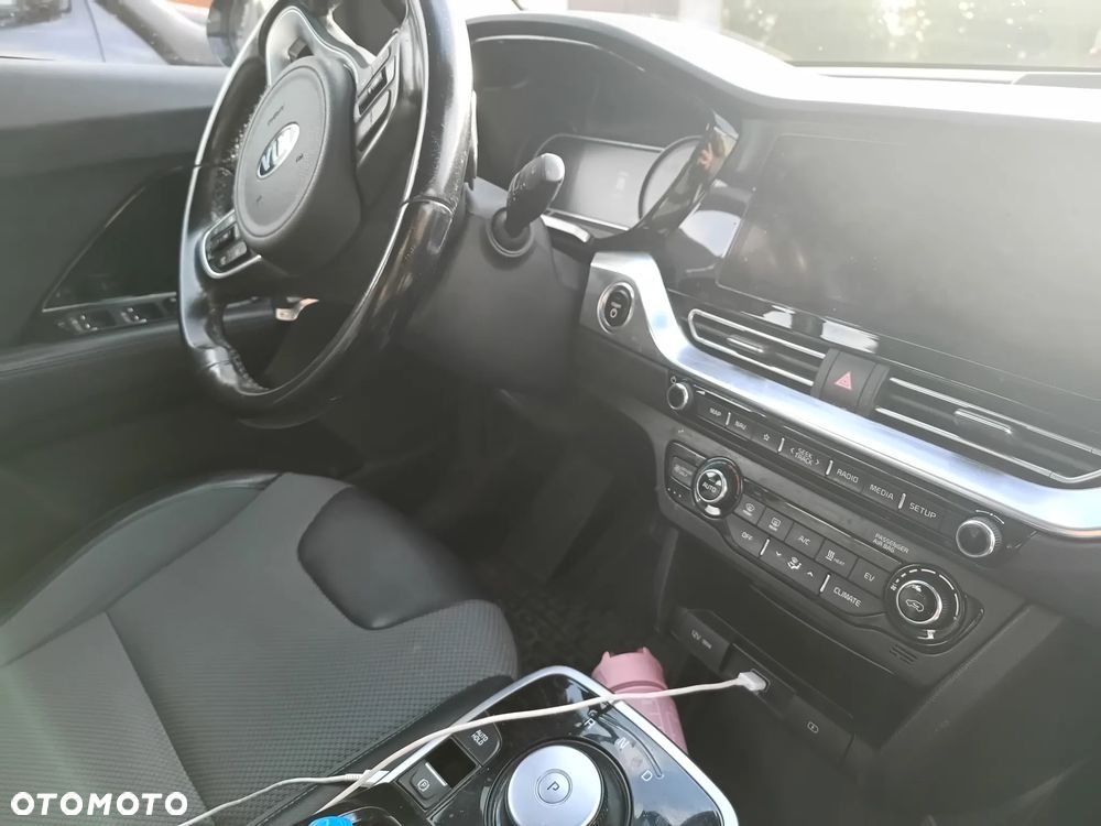 Kia Niro 64kWh XL - 3