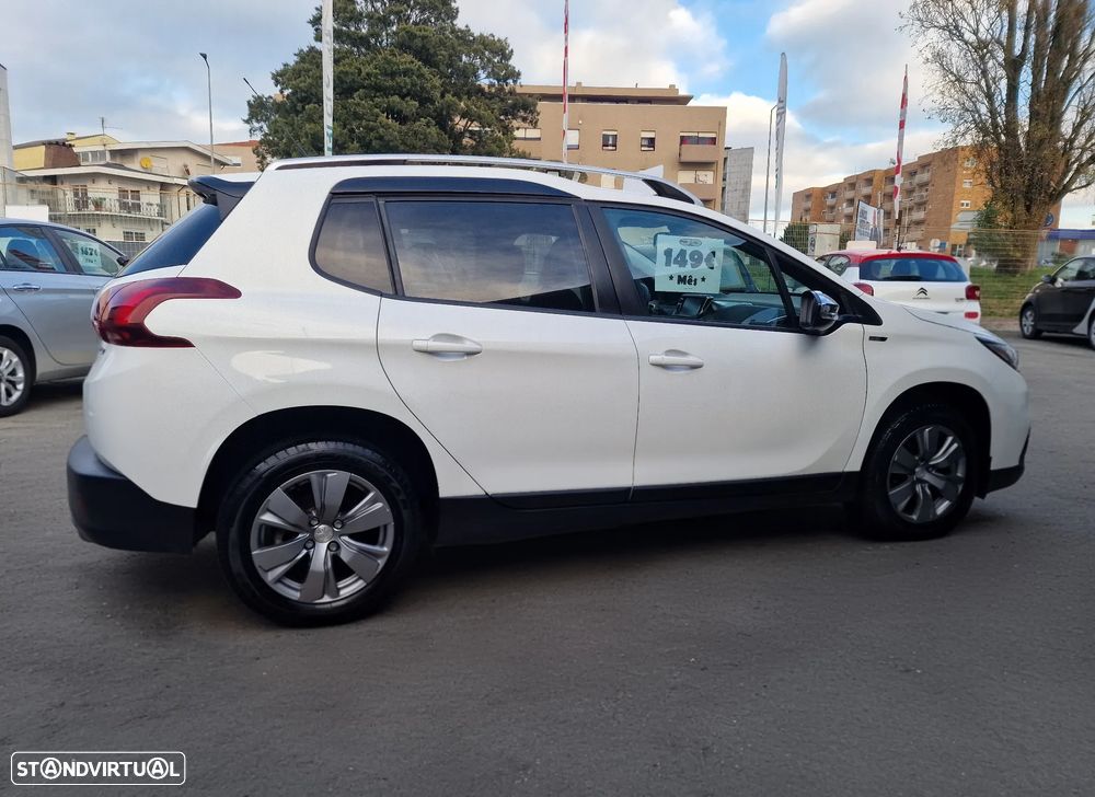 Peugeot 2008 1.2 PureTech Style - 6