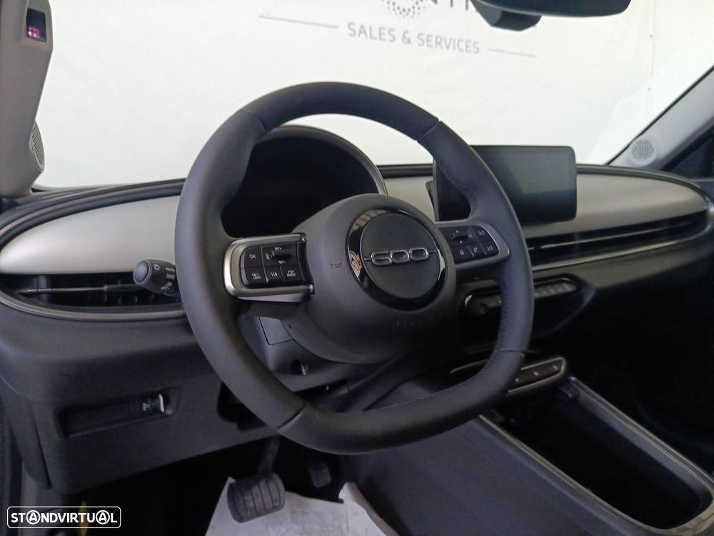 Fiat 600 1.2 Hybrid La Prima - 12