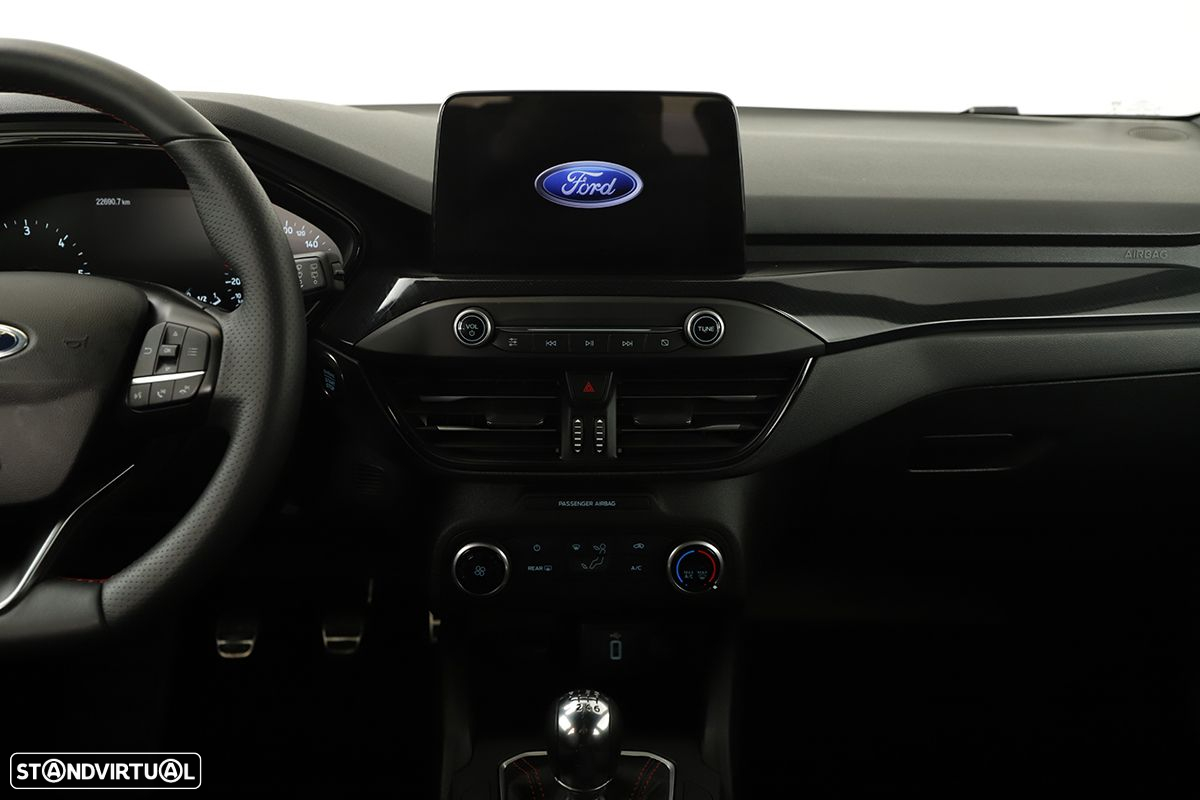 Ford Focus 1.5 TDCi EcoBlue ST-Line - 7