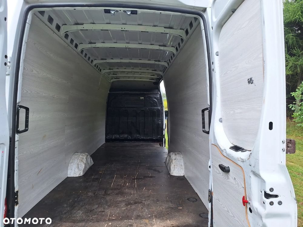 Iveco DAILY 35S14 - 10