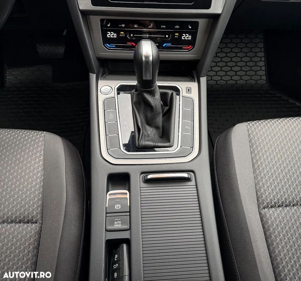 Volkswagen Passat 1.5 TSI OPF DSG Business - 6