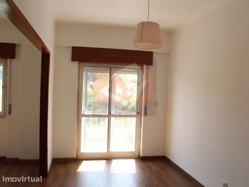 Apartamento T3 para arrendamento no Bairro São Jorge, Ramada - Grande imagem: 3/15