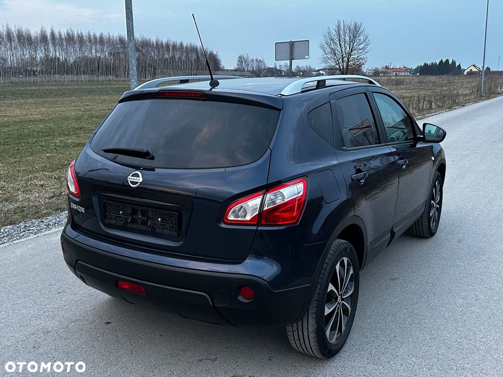 Nissan Qashqai 2.0 4 x 4 tekna - 5