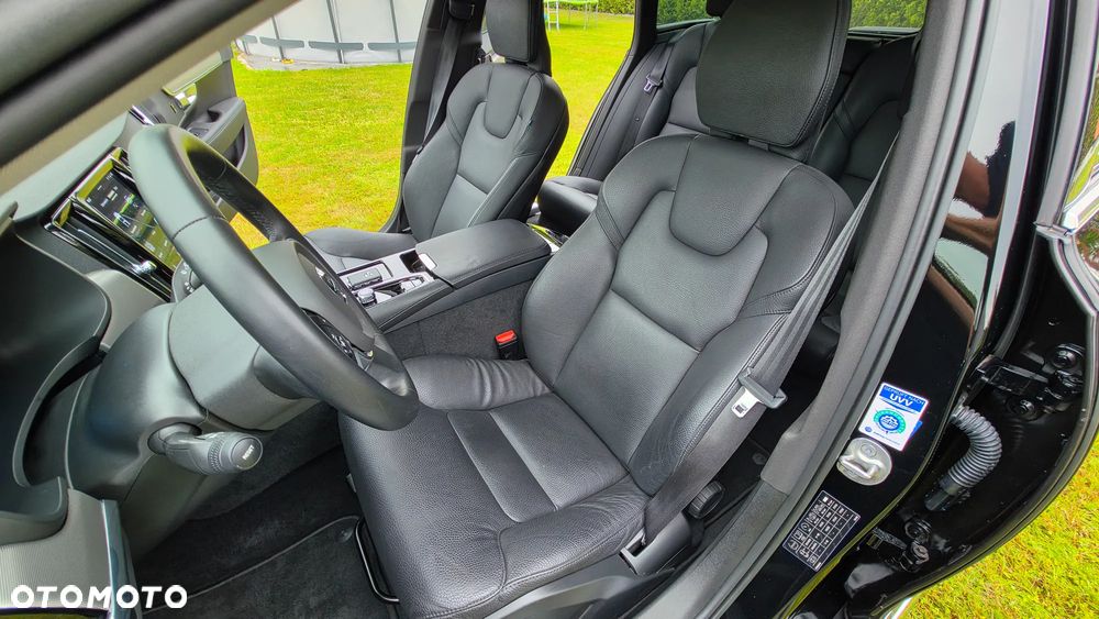 Volvo V90 T6 Recharge AWD Core - 26