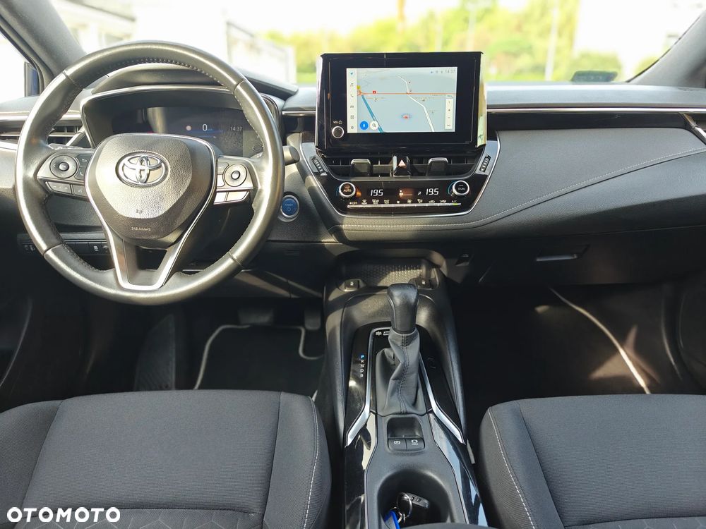 Toyota Corolla 1.8 Hybrid Selection - 9