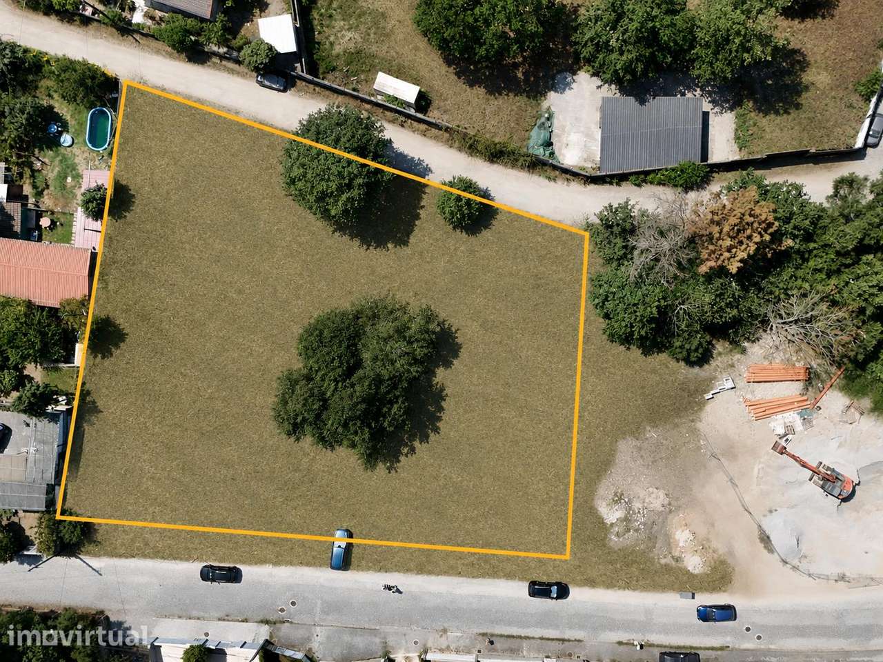 Vende-se terreno para construção em Lagos - Grande imagem: 3/13