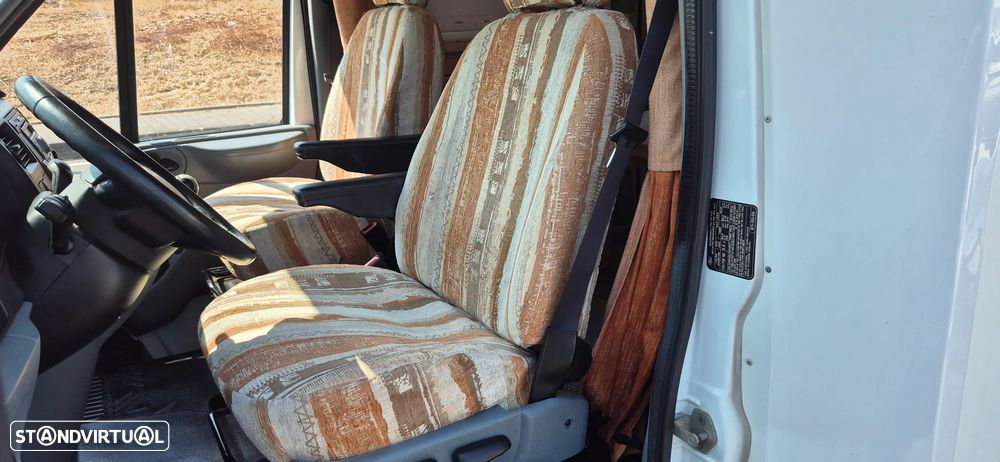 Ford Transit 2.2 TDCI - CHAUSSON  FLASH 02 - 4 LUGARES - 4 DORMIDAS - 16