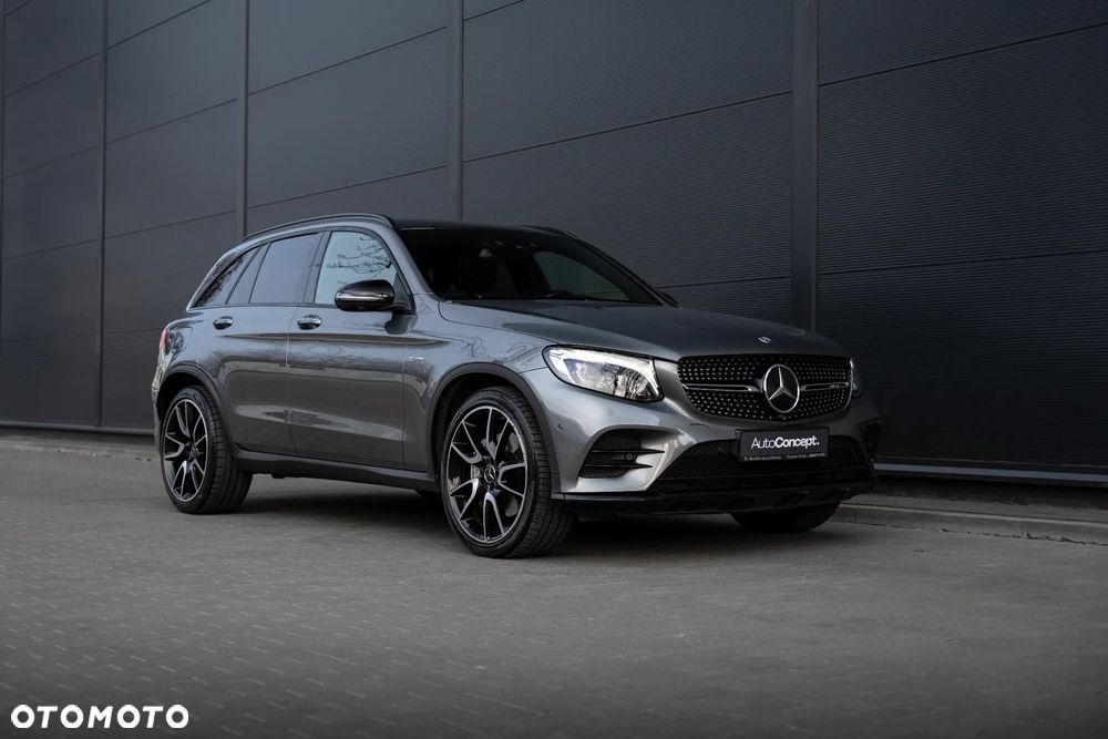 Mercedes-Benz GLC - 1